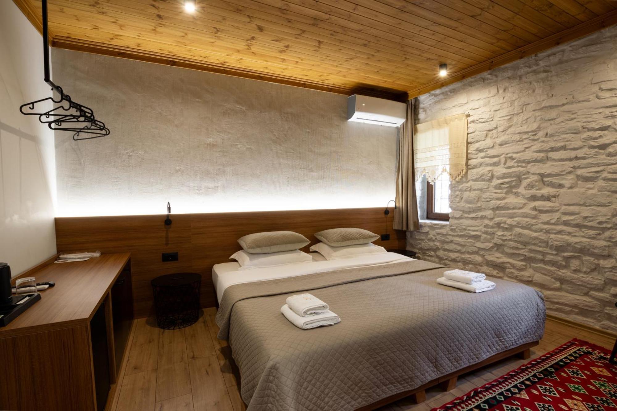 The Stone Sky Hotel Gjirokastër Exterior foto