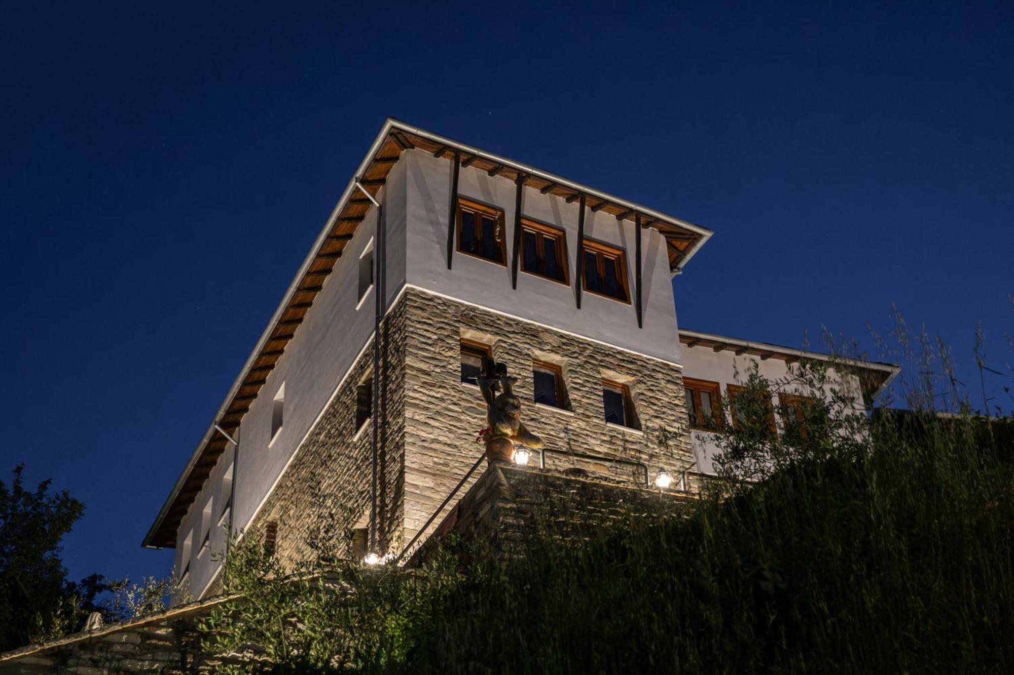 The Stone Sky Hotel Gjirokastër Exterior foto