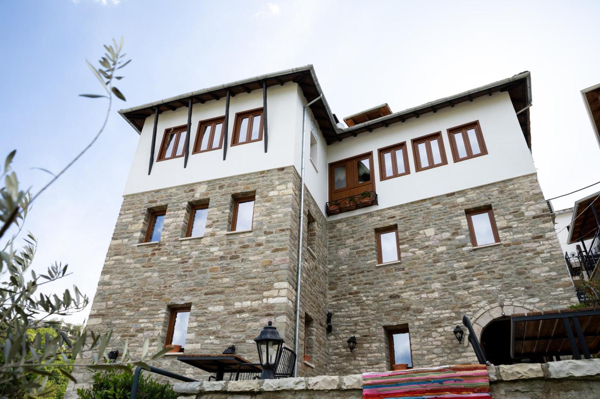 The Stone Sky Hotel Gjirokastër Exterior foto