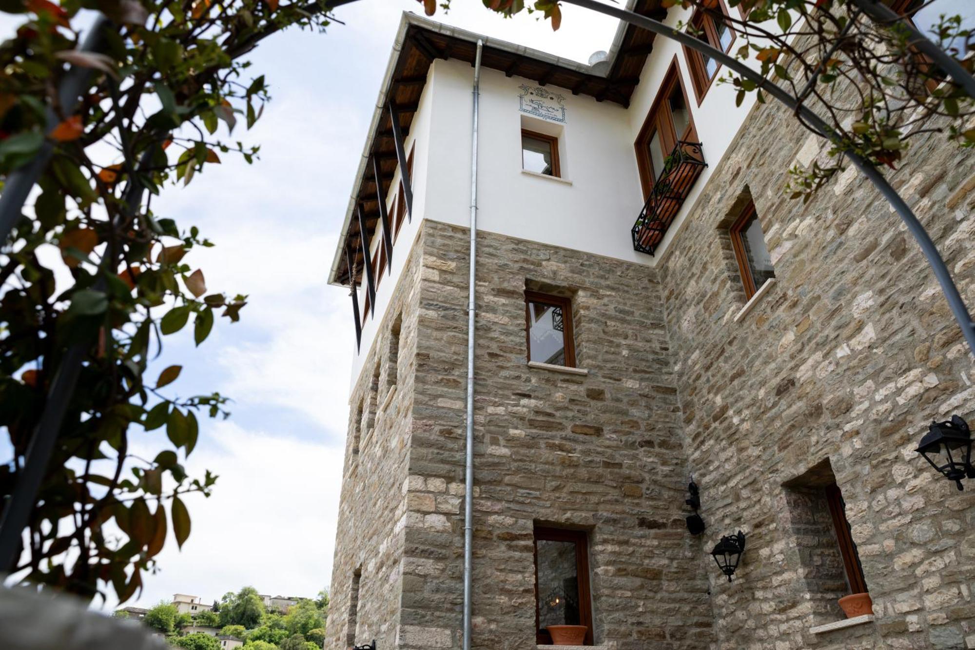 The Stone Sky Hotel Gjirokastër Exterior foto